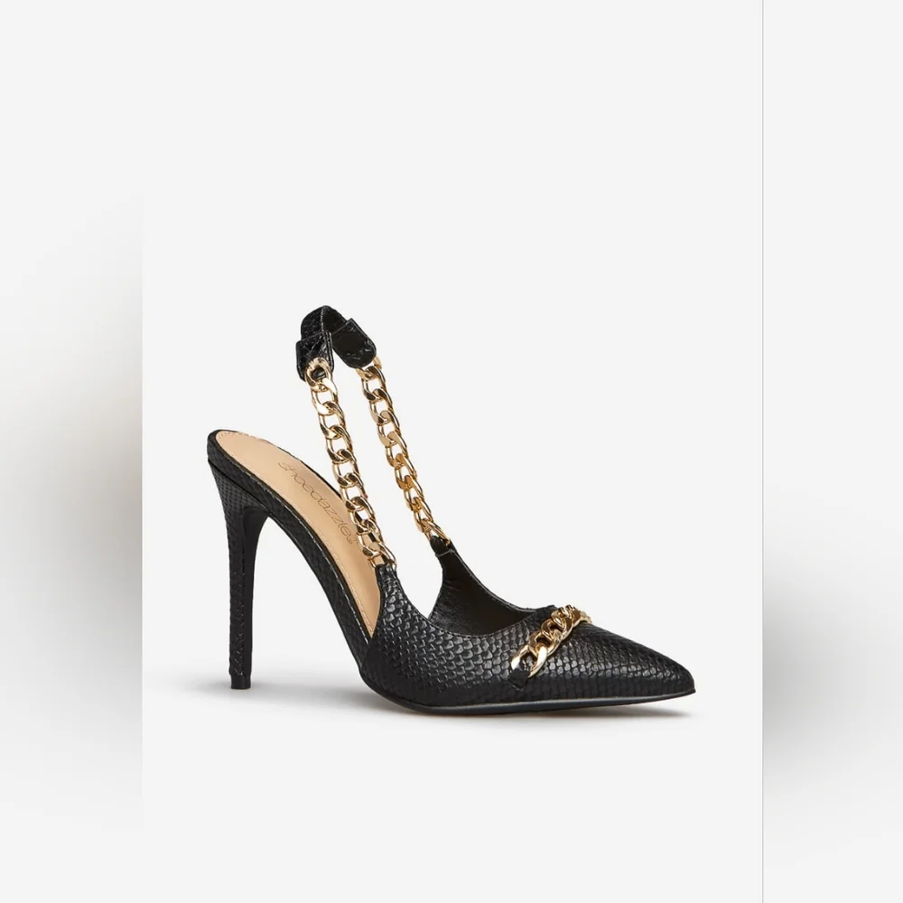 Heels - Picture 4 of 12